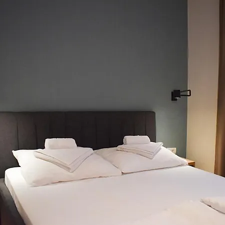 Kraljevi Cardaci Hotel 4*