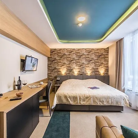 Hotel Kraljevi Cardaci 4*